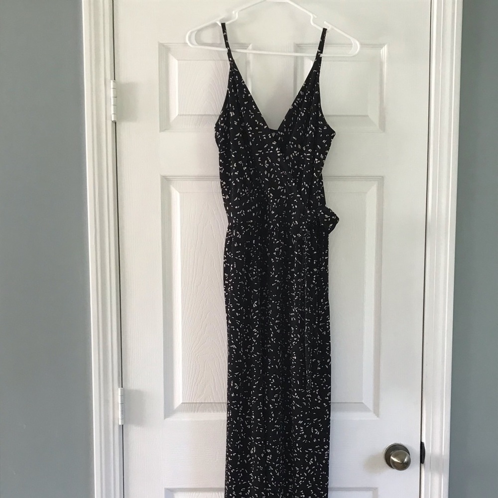 Kaileigh Rochelle Knit Jumpsuit Size M New Without Tags